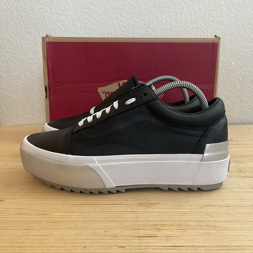 Vans Old Skool Stacked Shiny Black/True White platform Men's 9.5 Women's 11